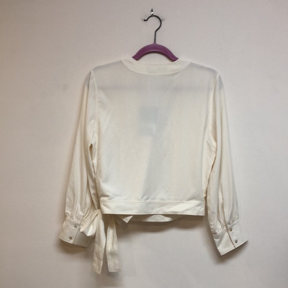 NWT Everlane 100% Washable Silk White Wrap Top 6 M - Picture 4 of 8